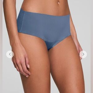 NWT - SPANXsupersmooth™ Undie-tectable®Tanga XS - Sea